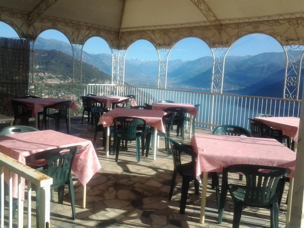 Hotel Poggio D'Oro Рива-ді-Сольто Екстер'єр фото