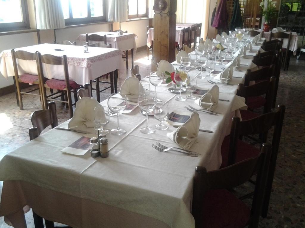 Hotel Poggio D'Oro Рива-ді-Сольто Екстер'єр фото