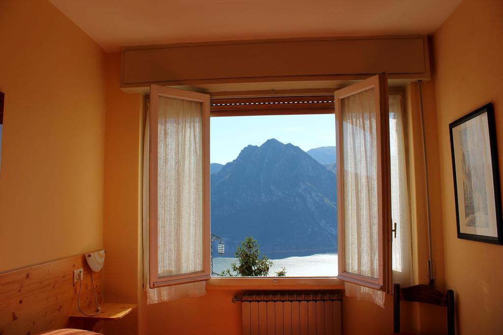 Hotel Poggio D'Oro Рива-ді-Сольто Екстер'єр фото